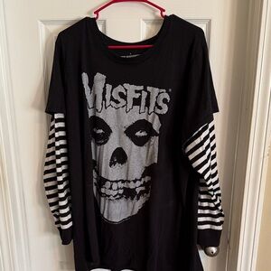 Torrid Exclusive Black and White Women’s Long Sleeve Misfits Shirt